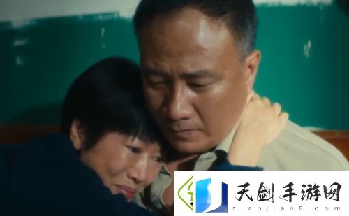 56岁胡军亮相北上