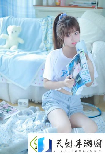 小杰姨妈坐后排的搞笑特点揭秘：一次车程引发的欢乐旅程！