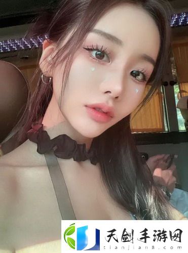 挤公交忘穿内裤被挺进：公交车上的尴尬瞬间，谁能抵挡！
