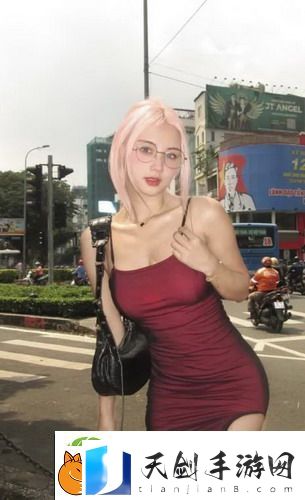 日本水蜜桃身体乳正品推荐-滋润-提升-友：使用后肌肤水嫩无比！
