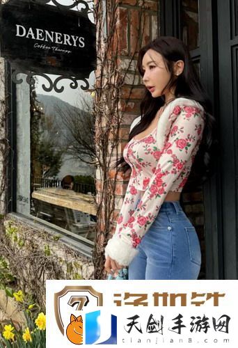女教师的味道3在线播放：探索禁忌的魅力与情感交织