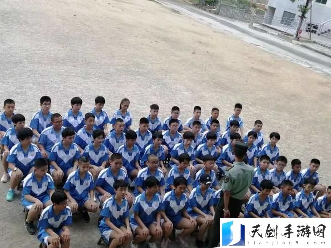 教官好大⋯用力⋯深一点