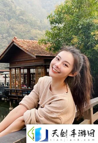 头等舱韩国电影在线看精彩纷呈友：情节引人入胜真是太好看了！