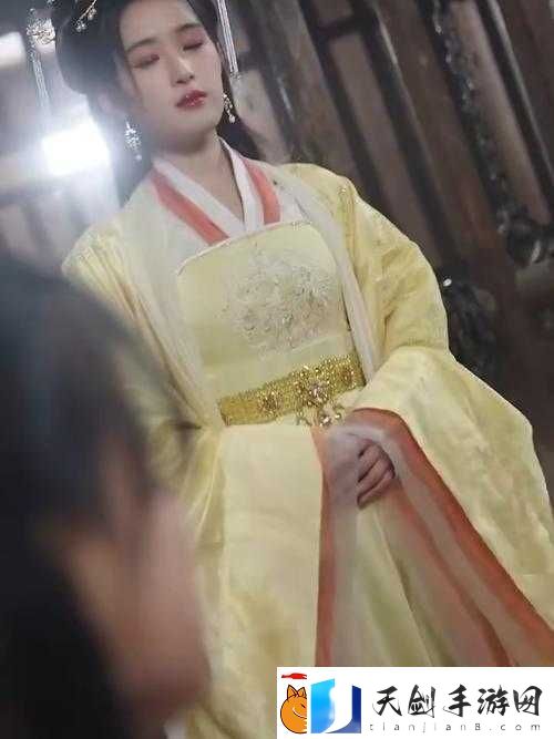 忘忧剧场长安又雨导演竟是他！企鹅互通81服少侠剪辑神操作曝光