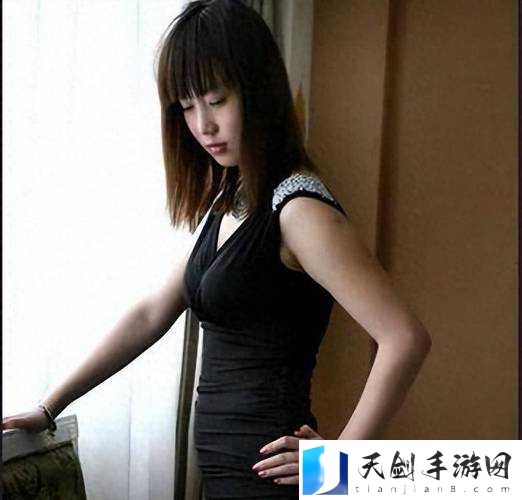 色**人体艺术的独特魅力与艺术呈现
