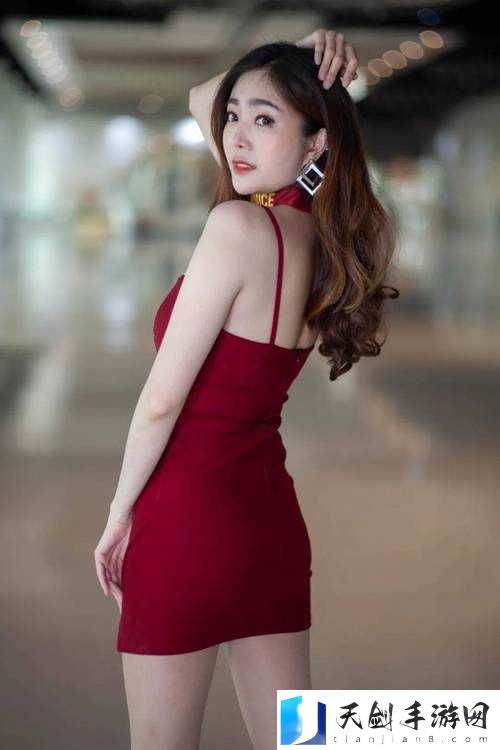 国产女同疯狂作爱系列 11：探索女性之间的情感与欲望
