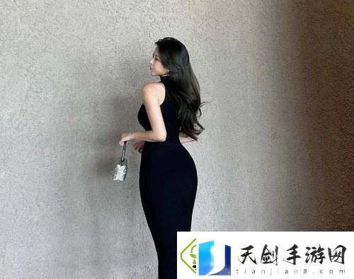 如何在络海洋中轻松找到免费看片的宝藏站揭秘在线观看人数的秘密！