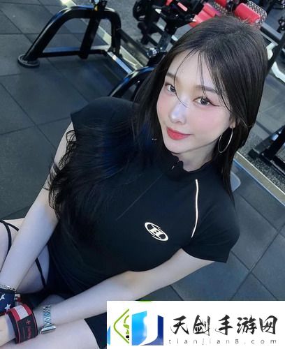 少女大人第一集免费观看：青春热血的真实写照-带你领略少年的独特魅力！