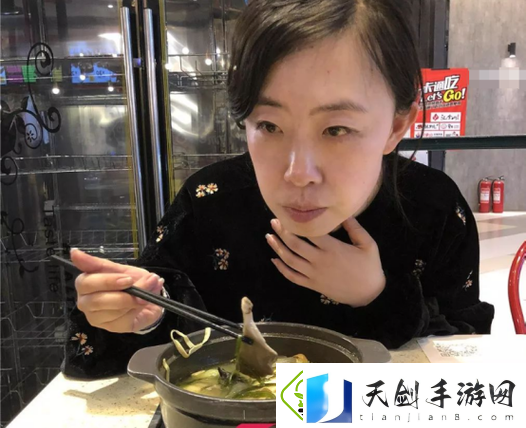 日本csgo大姐姐awp：游戏中的实力与魅力
