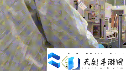 英特尔新帅陈立武