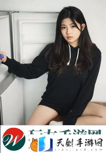 天美麻花星空大象MV的背景与深刻内涵