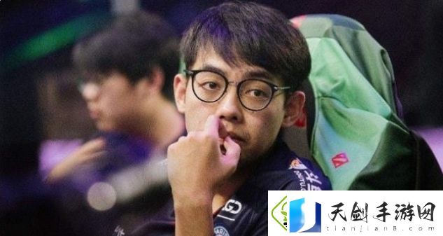 超哥表示自己配不上历史十大中单选手-只因没有TI冠军加持