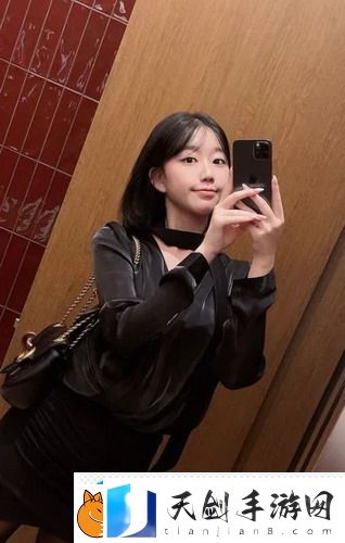 国产精品㊙️天美传媒入口：探秘最新娱乐潮流-带你领略不一样的视听盛宴！