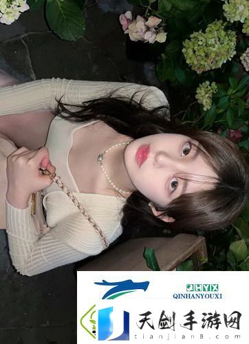漂亮的妈妈中字开头9个字-展现时尚魅力变化-友:真是让人羡慕的存在！